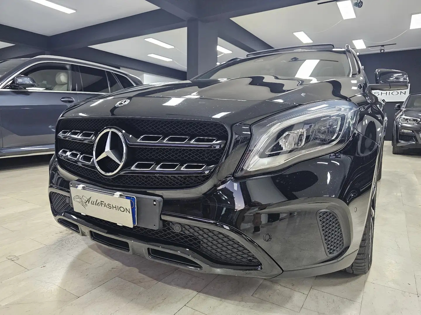 Mercedes-Benz GLA 220